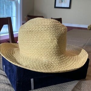 Stylish Yellow Woven Sun Hat vintage Ann Taylor   Floppy hat